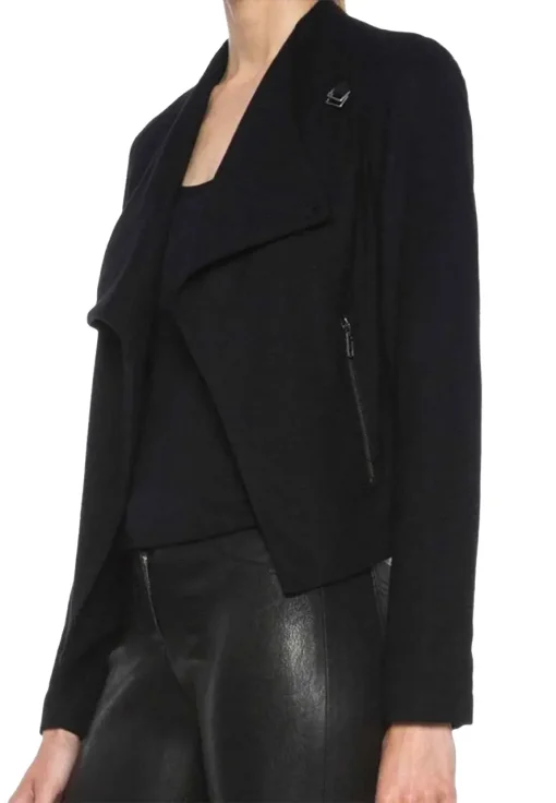 girls-s04-clementine-barrios-black-blazer