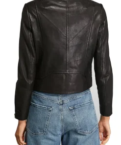 unforgettable-s04-carrie-wells-black-jacket