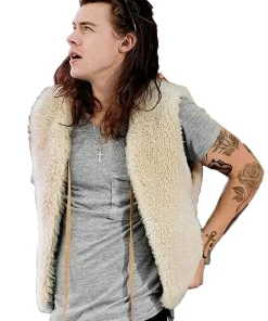 harry-styles-los-angeles-street-style-shearling-vest
