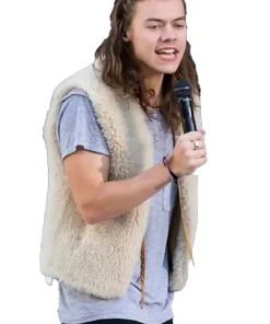harry-styles-los-angeles-street-style-shearling-vest