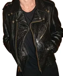 masters-of-the-air-2024-austin-butler-black-leather-jacket