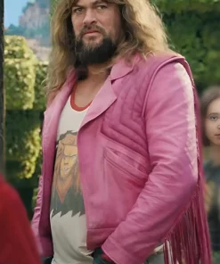 a-minecraft-movie-jason-momoa-fringed-jacket