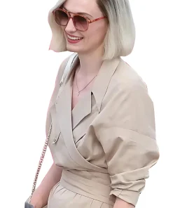 joan-sophie-turner-tan-cotton-coat