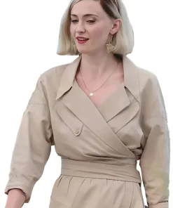 joan-sophie-turner-tan-cotton-coat